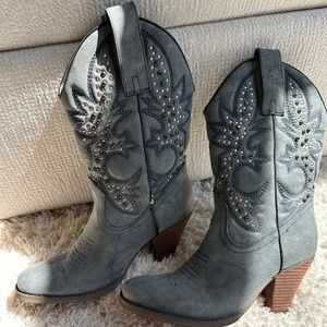 BRAND NEW: Very Volatine Cowboy Boots, Size 7 1/2
